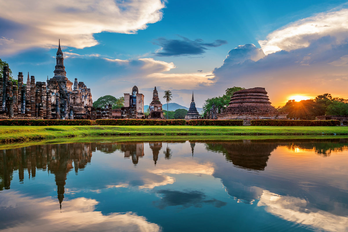 Reino Thai con Playa