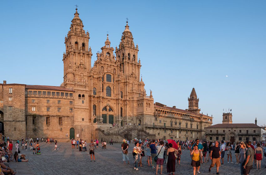 Plaza del Obradoiro en Santiago de Compostela, meta del Camino
