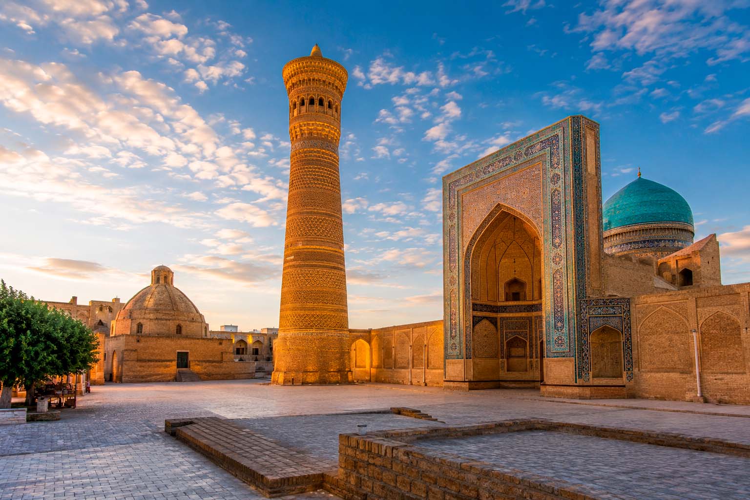 Complejo Poi-Kalon en Bukhara