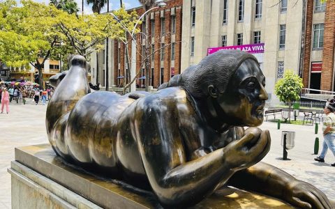 Plaza Botero