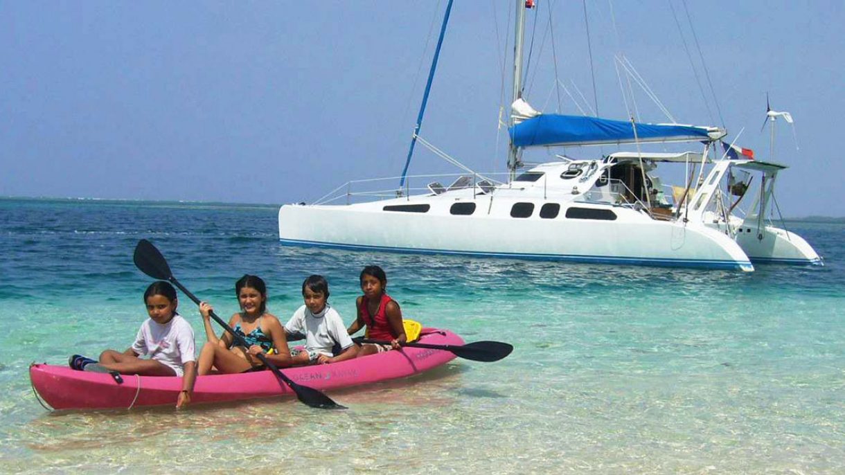 Premium San Blas Cruise & City Tour