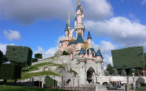 Descubre Italia, Suiza y Francia: Una Aventura Cultural y Mágica