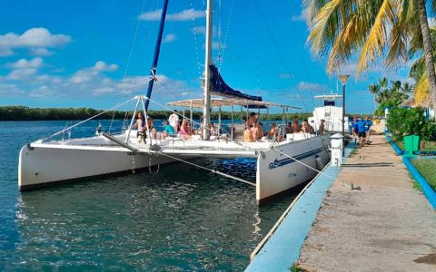 Catamaran